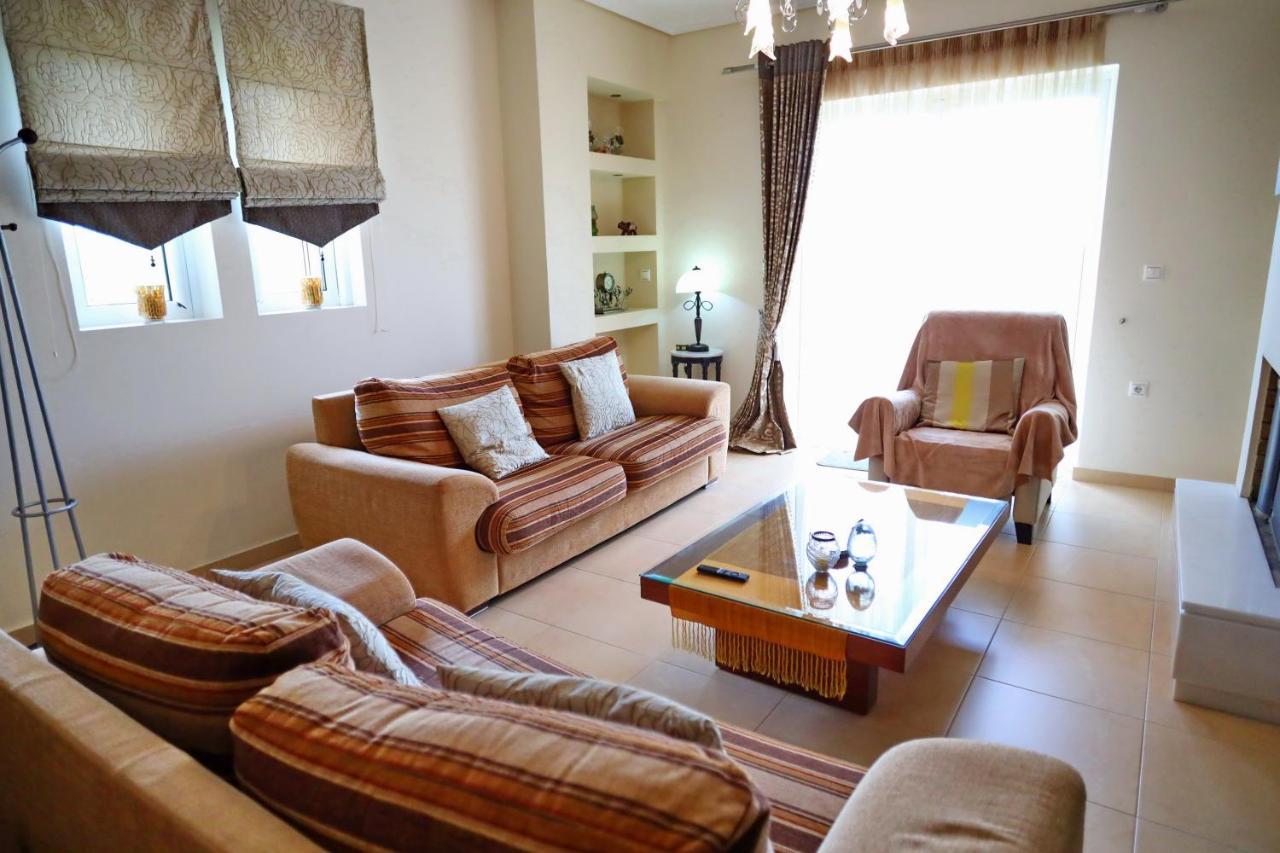 Fou'S Luxury Apartment Ναύπακτος Εξωτερικό φωτογραφία