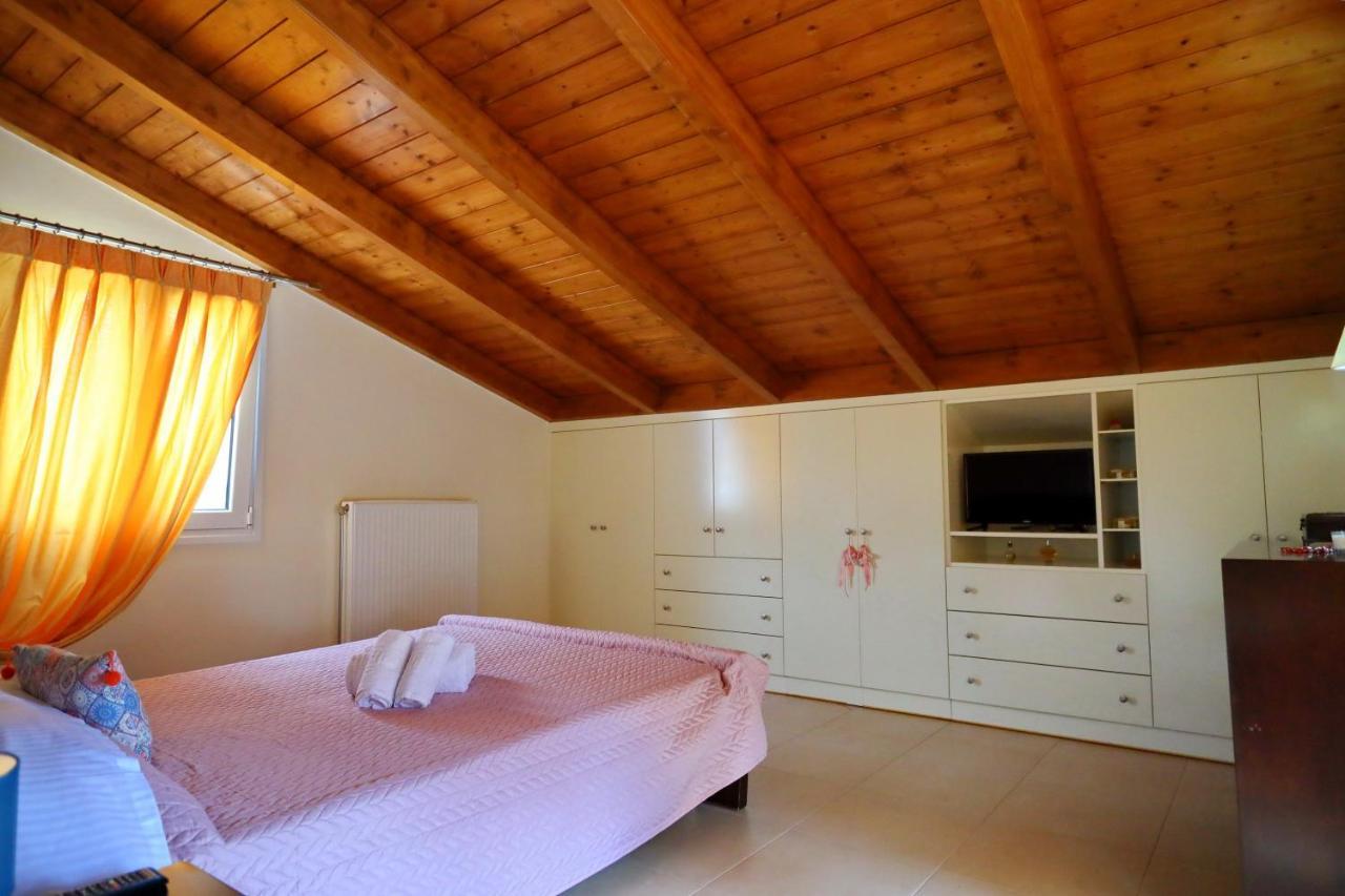 Fou'S Luxury Apartment Ναύπακτος Εξωτερικό φωτογραφία